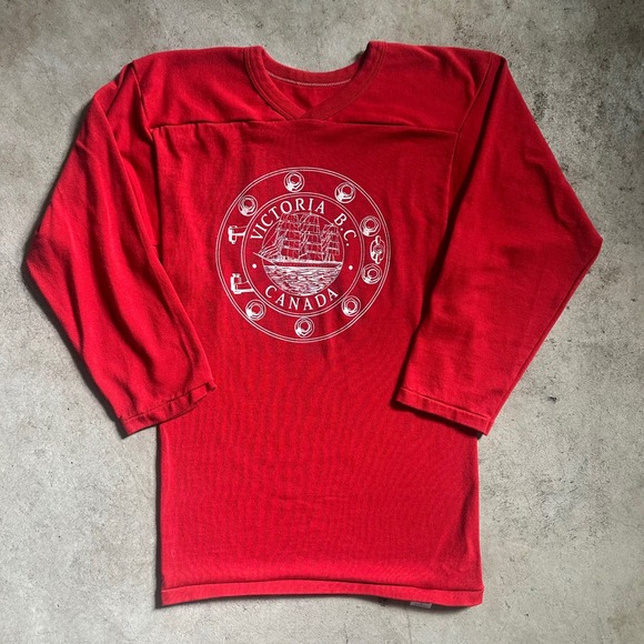 Vintage 80s Russell Athletic‎ Victoria BC Canada Hockey Style Sweater Red Small - Picture 2 of 5